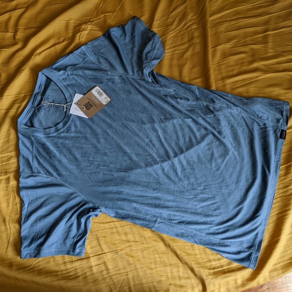 Capilene cool lightweight t shirt - Picture 2 of 2